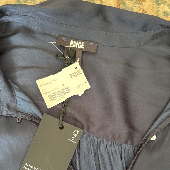 PAIGE Navy Kendalle top - Picture 6 of 10